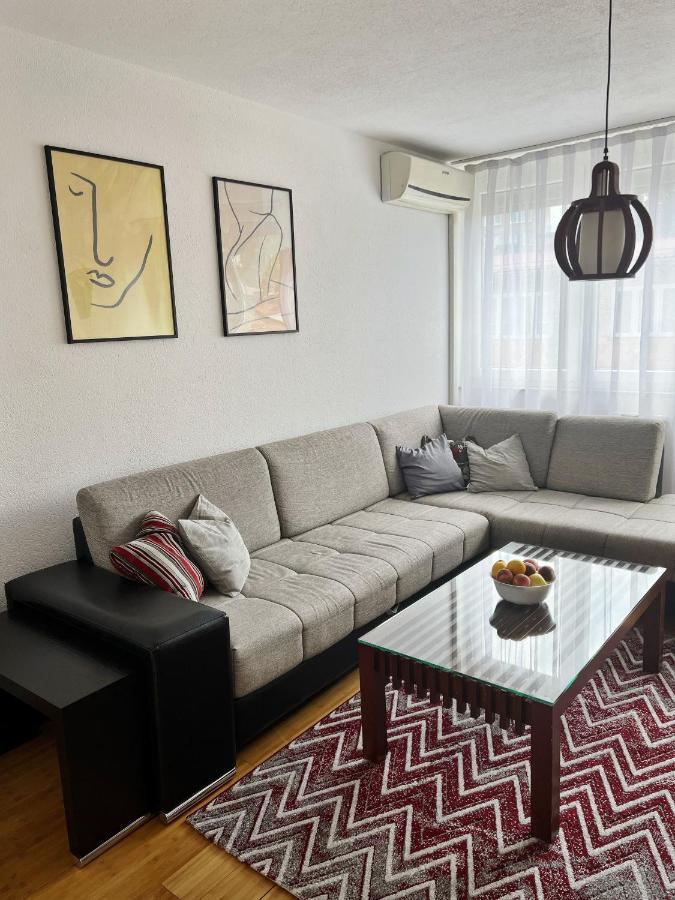 Hello Sa Apartment Sarajevo Exterior foto